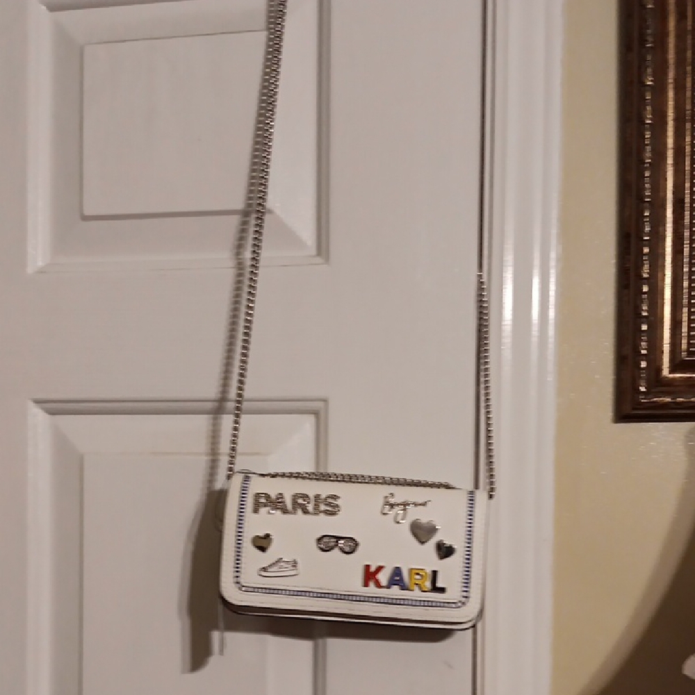 White Crossbody Bag with Chain Strap